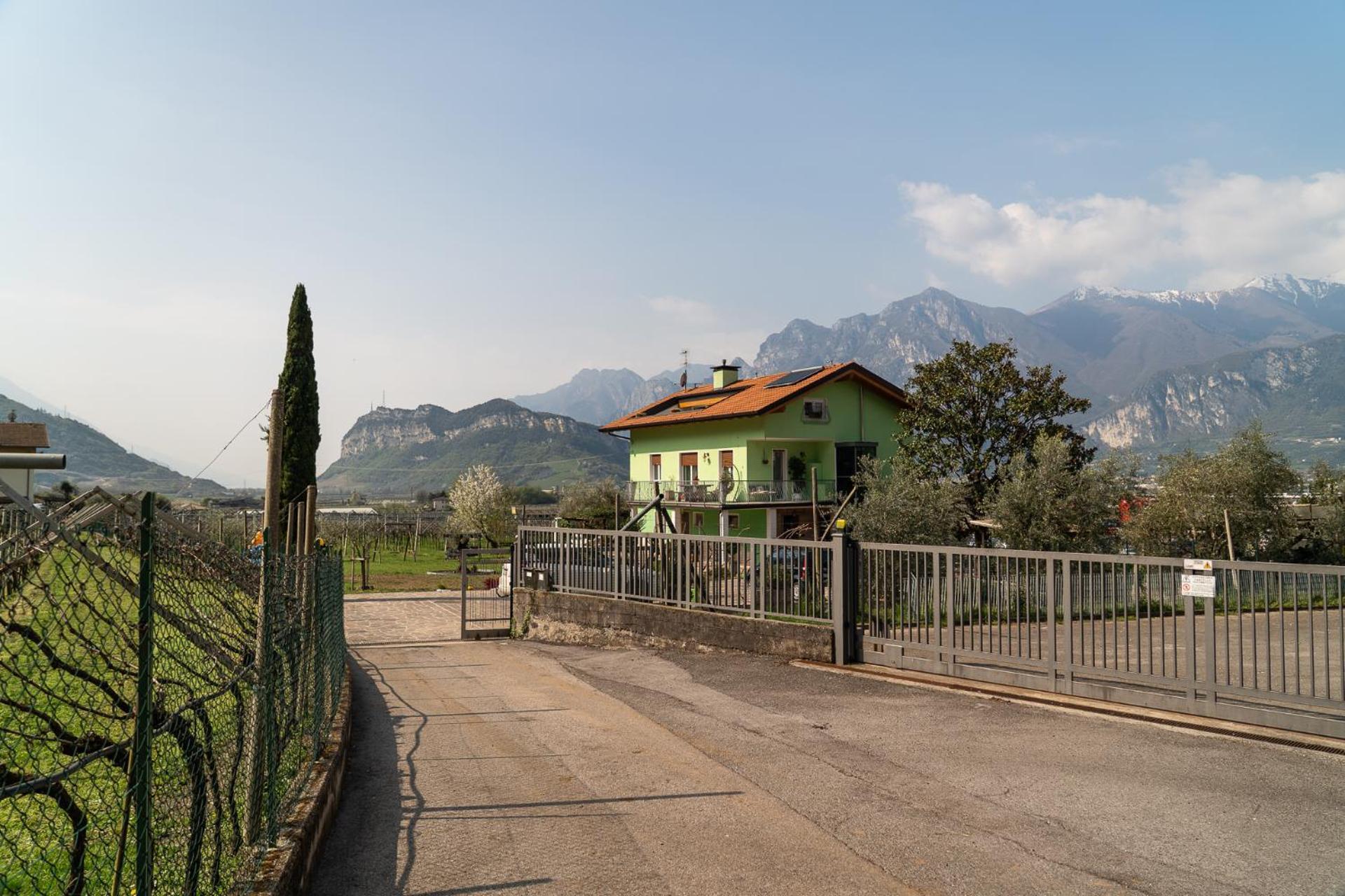 La Casa Nel Verde アルコ エクステリア 写真
